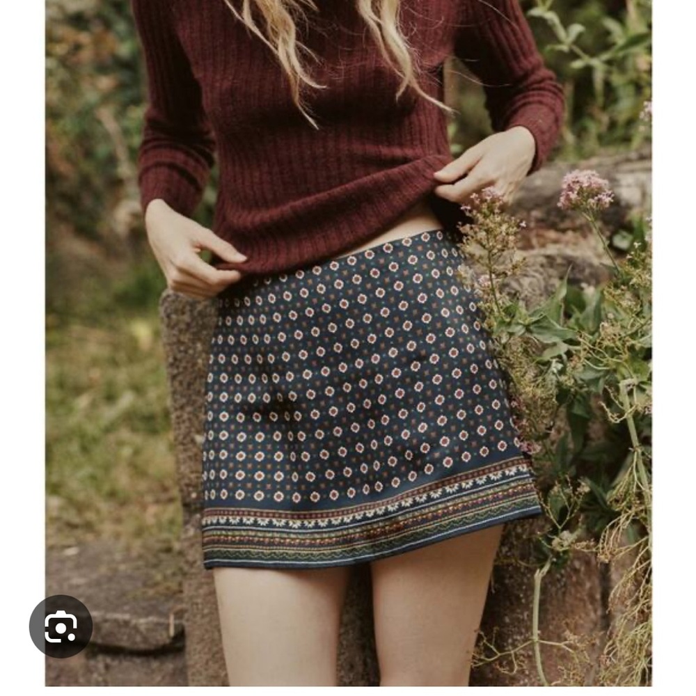 Doen Blue Patterned Mini Skirt